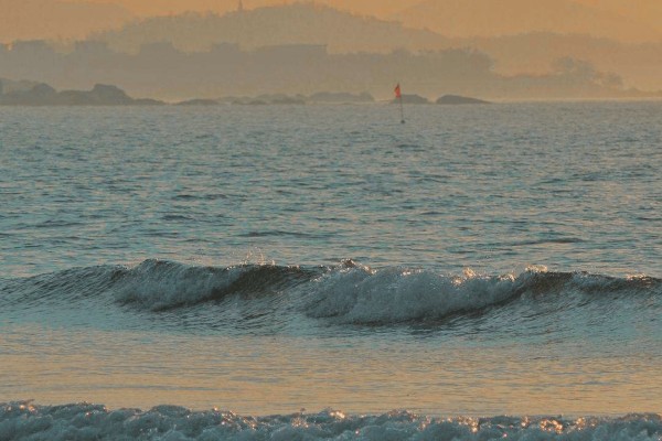 不经语的小说《彼爱无岸》书评,(许可VS姜允诺)-有文学