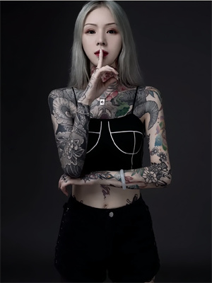 已完结小说《剧情反转！女配她怎么被所有人宠？》最新章节